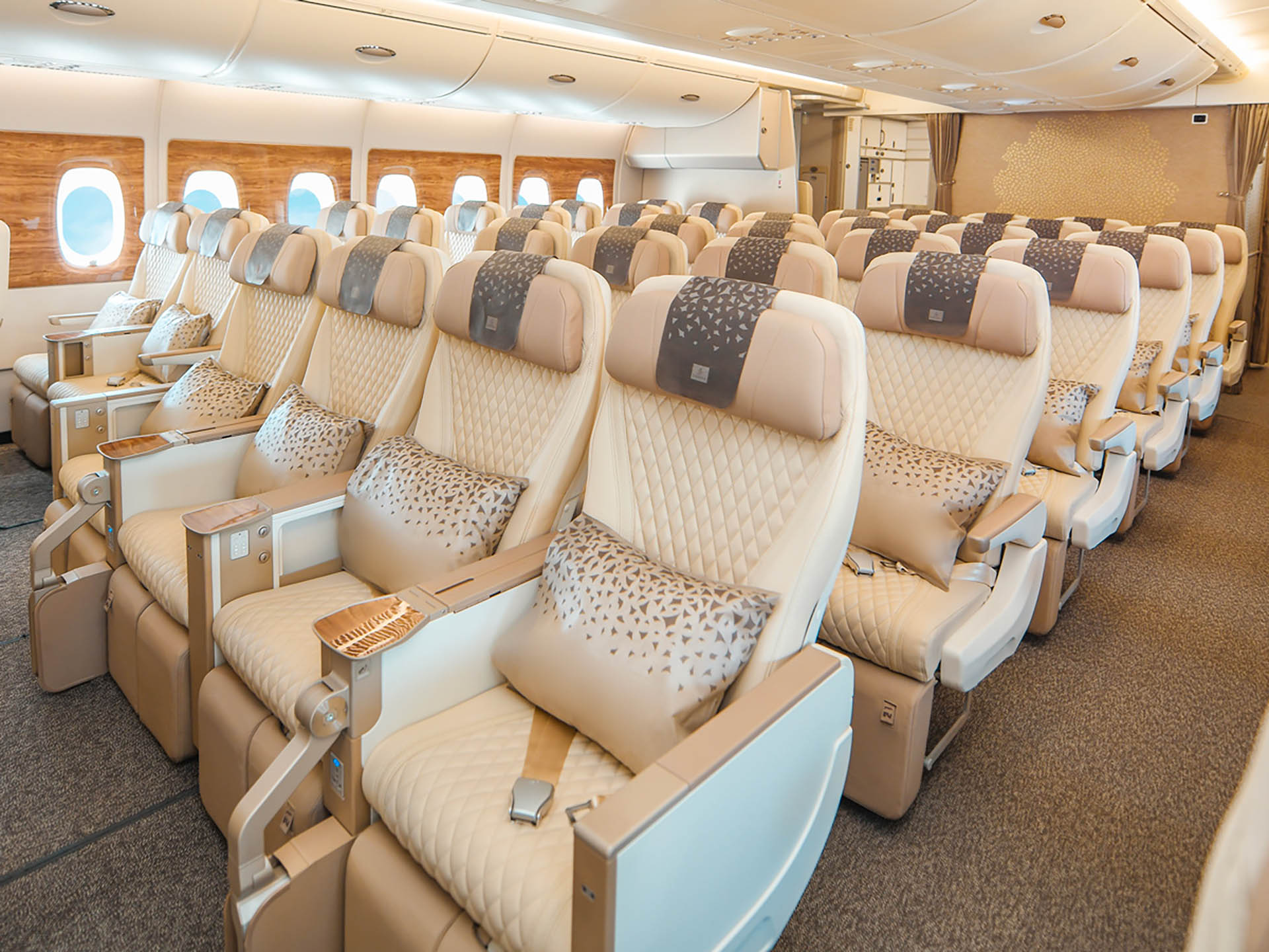 Emirates Launches Premium Economy Seats For Singapore Flights — Here’s